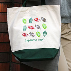刺繍トートバッグ ボタニカルカラーズ│動物 カロラータ