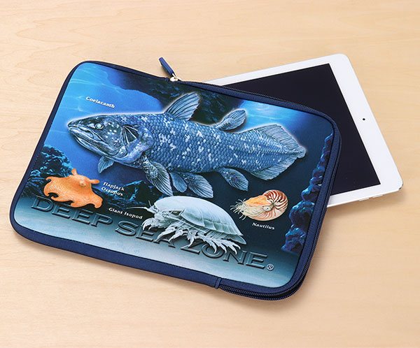 動物 生物 タブレットケース 深海生物 / カロラータ オンラインショップ
